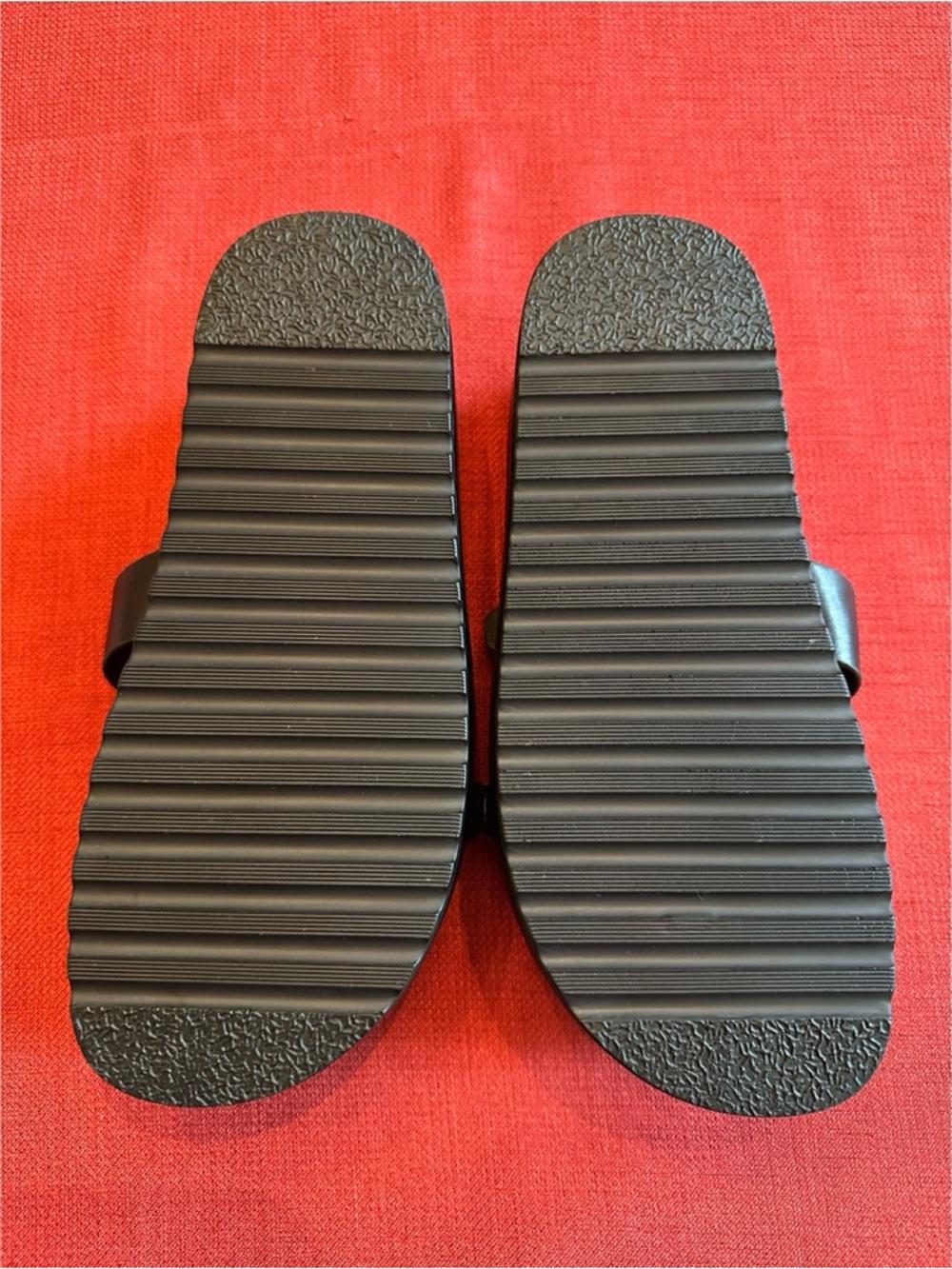 Steve Madden Black Slides with Gold Buckle Accents NWOB, 7 - Picture 5 of 9